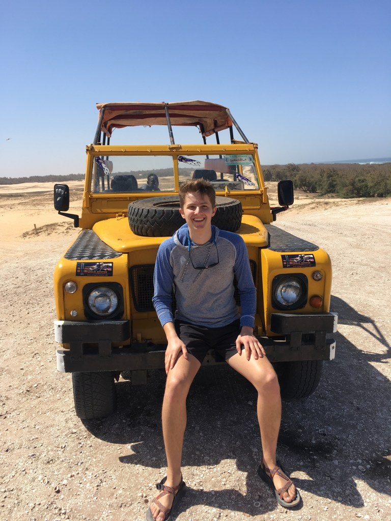 4x4 ride through sand dunes
